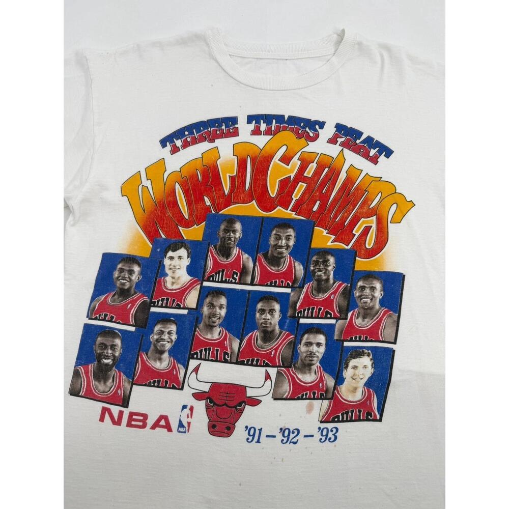 1993 Chicago Bulls 3 Peat Rap Tee Michael  T-Shirt  Marks